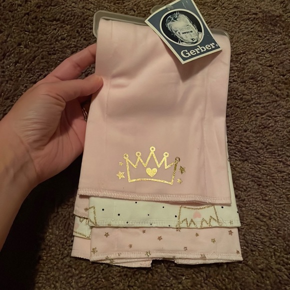 Gerber Accessories Nwt Gerber 3pcs Burp Cloths Princess Themed